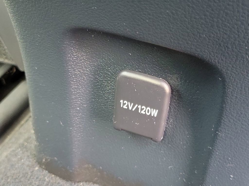 Used 2019 Toyota Prius Prime Advanced FWD image 25