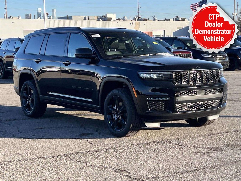 New 2025 Jeep Grand Cherokee L Limited image 1