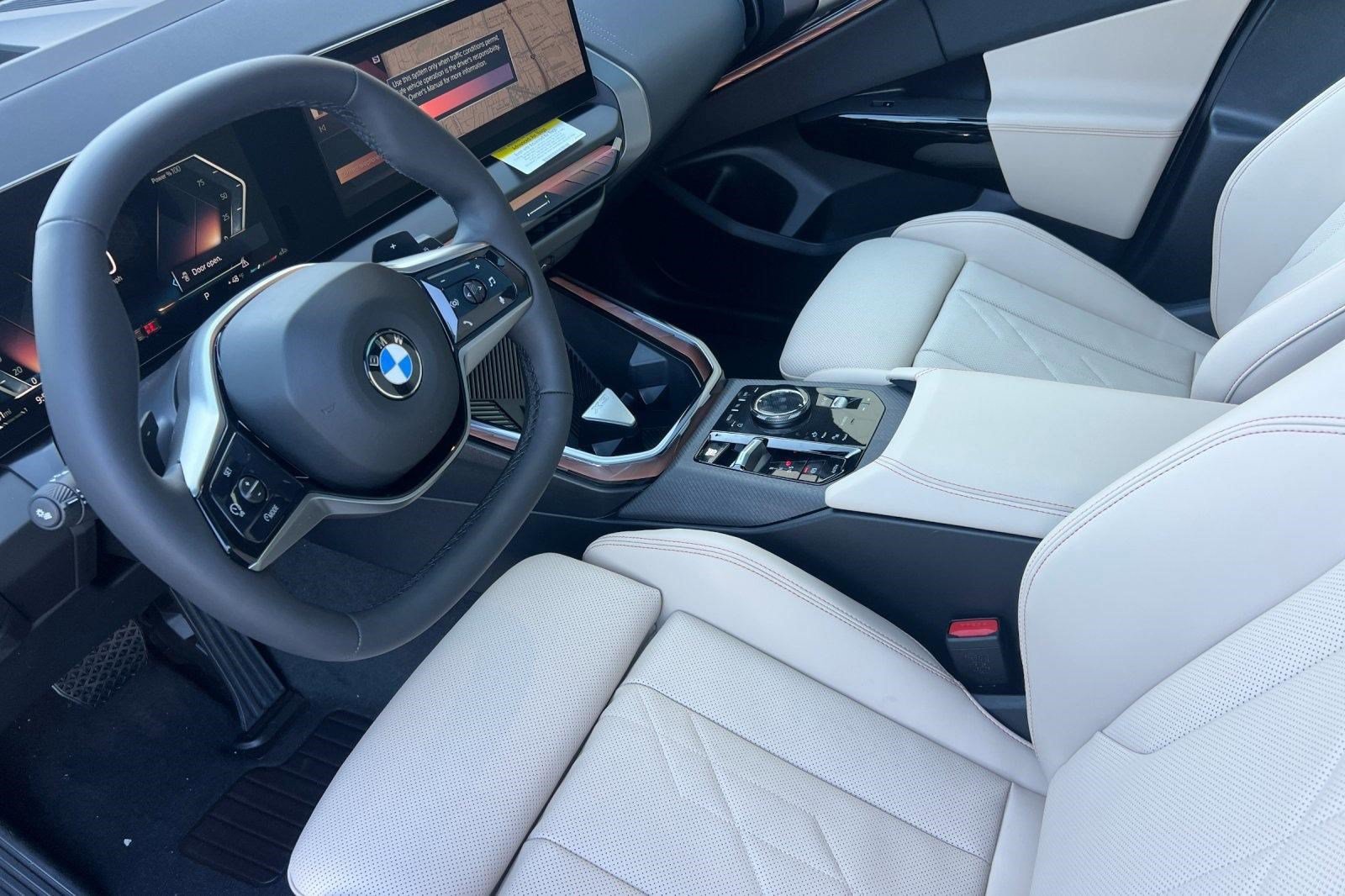 Used 2026 BMW X3 xDrive30i w/ Premium Package AWD/4WD image 4