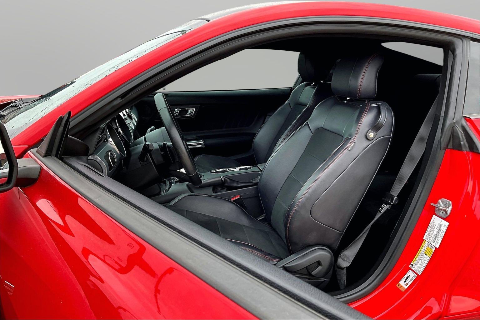Used 2016 Ford Mustang GT Premium RWD image 16