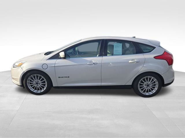 Used 2013 Ford Focus Electric Hatchback video 4