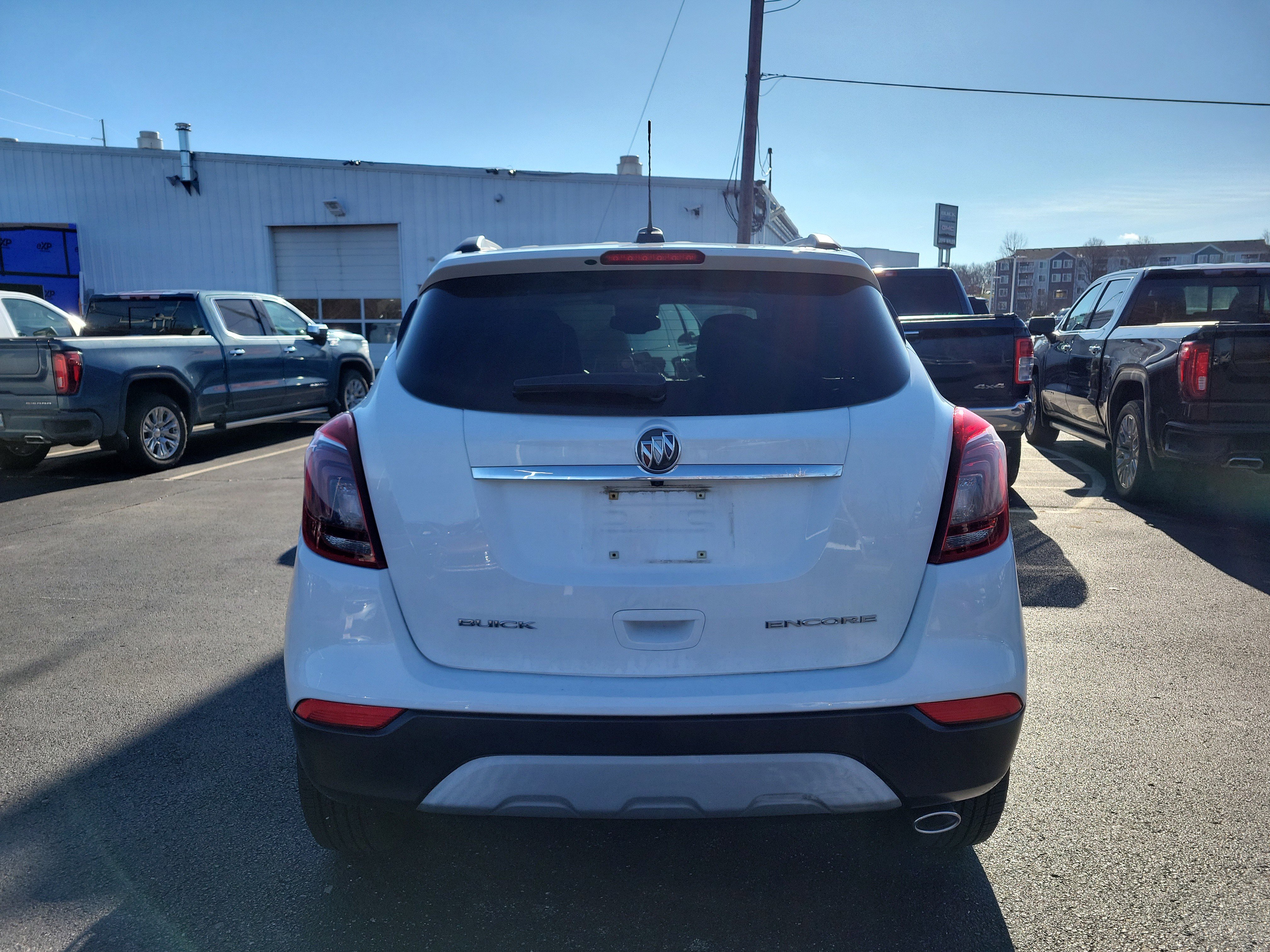 Used 2017 Buick Encore Preferred image 5