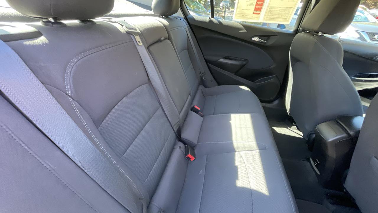 Used 2018 Chevrolet Cruze LT FWD image 25
