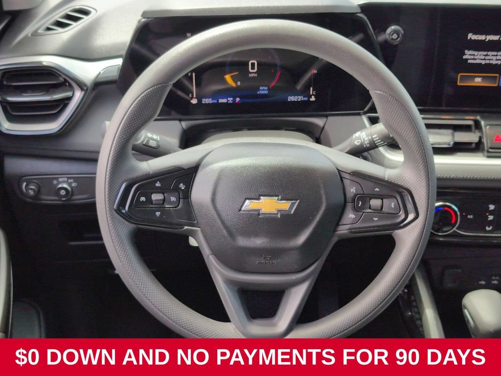 Used 2025 Chevrolet TrailBlazer LT AWD/4WD image 23