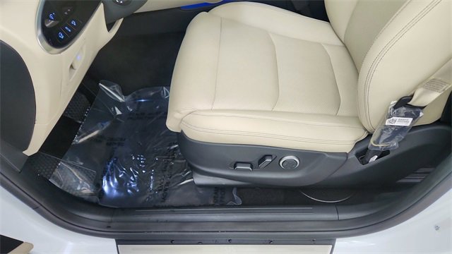 Used 2026 Genesis GV70 2.5T Select image 34