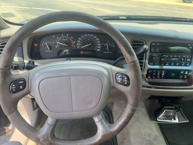 Used 2000 Buick Park Avenue FWD image 11