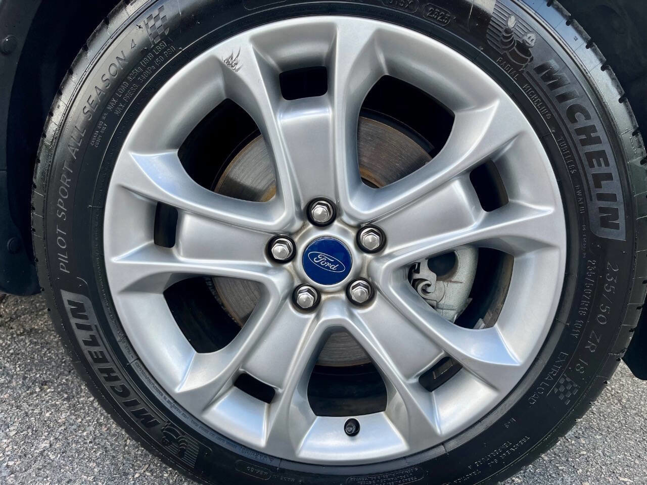 Used 2016 Ford Escape Titanium image 4