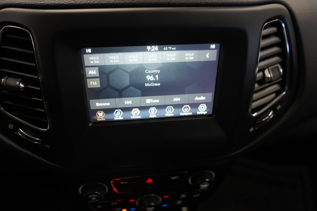 Used 2019 Jeep Compass Sport FWD image 37