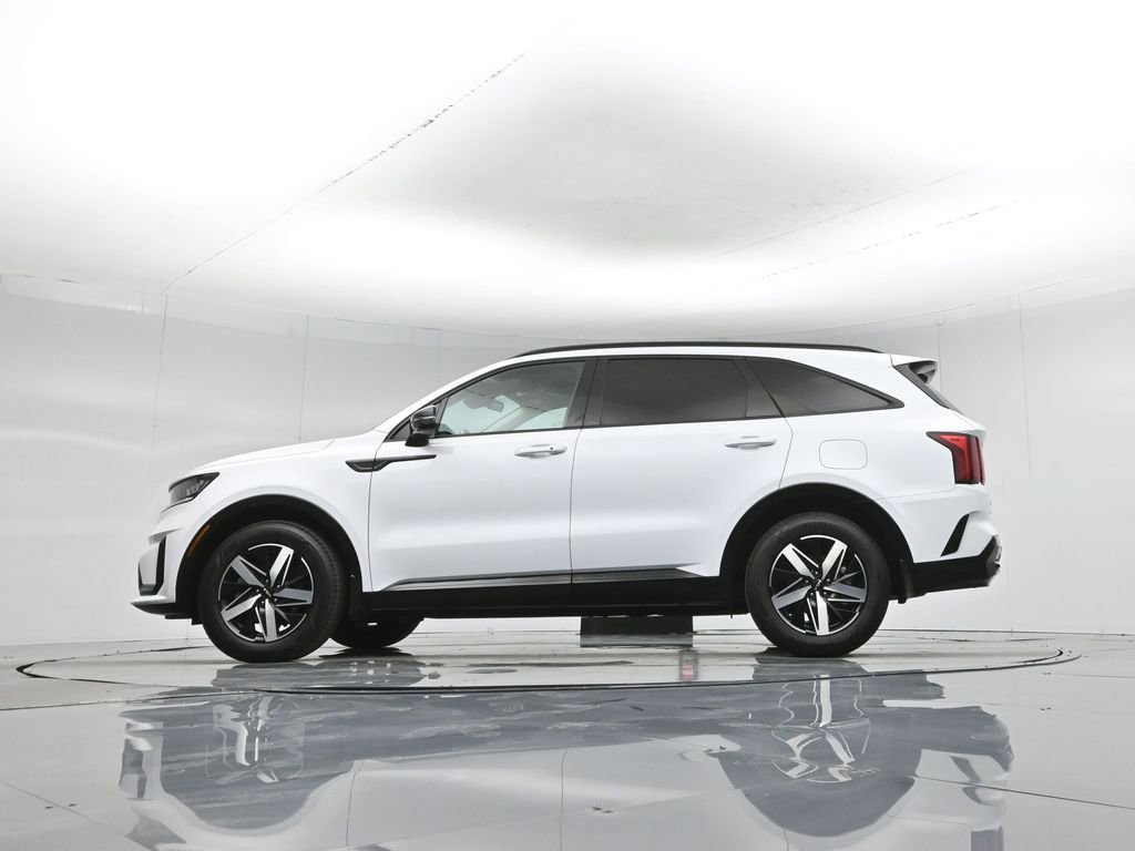 Used 2023 Kia Sorento S w/ Panoramic Sunroof Package image 59