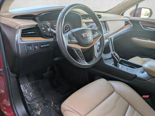 Used 2018 Cadillac XT5 Platinum w/ Driver Assist Package image 10