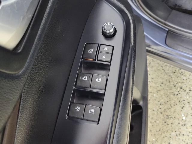 Used 2019 Toyota Highlander XLE FWD image 24