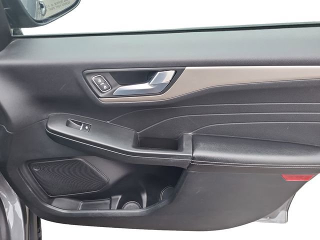 Used 2021 Ford Escape SEL w/ Class II Trailer Tow Package image 26