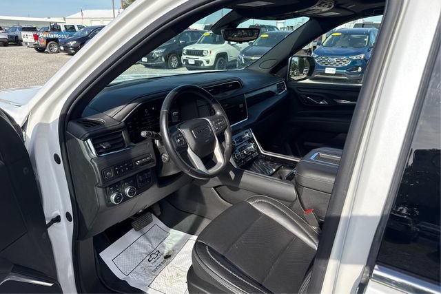 Used 2022 GMC Yukon Denali w/ Denali Reserve Package AWD/4WD image 9