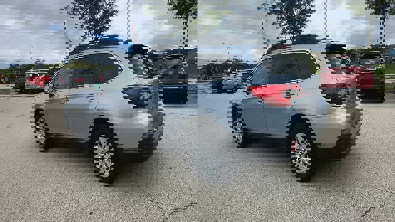 Used 2019 Subaru Outback 2.5i Premium image 6