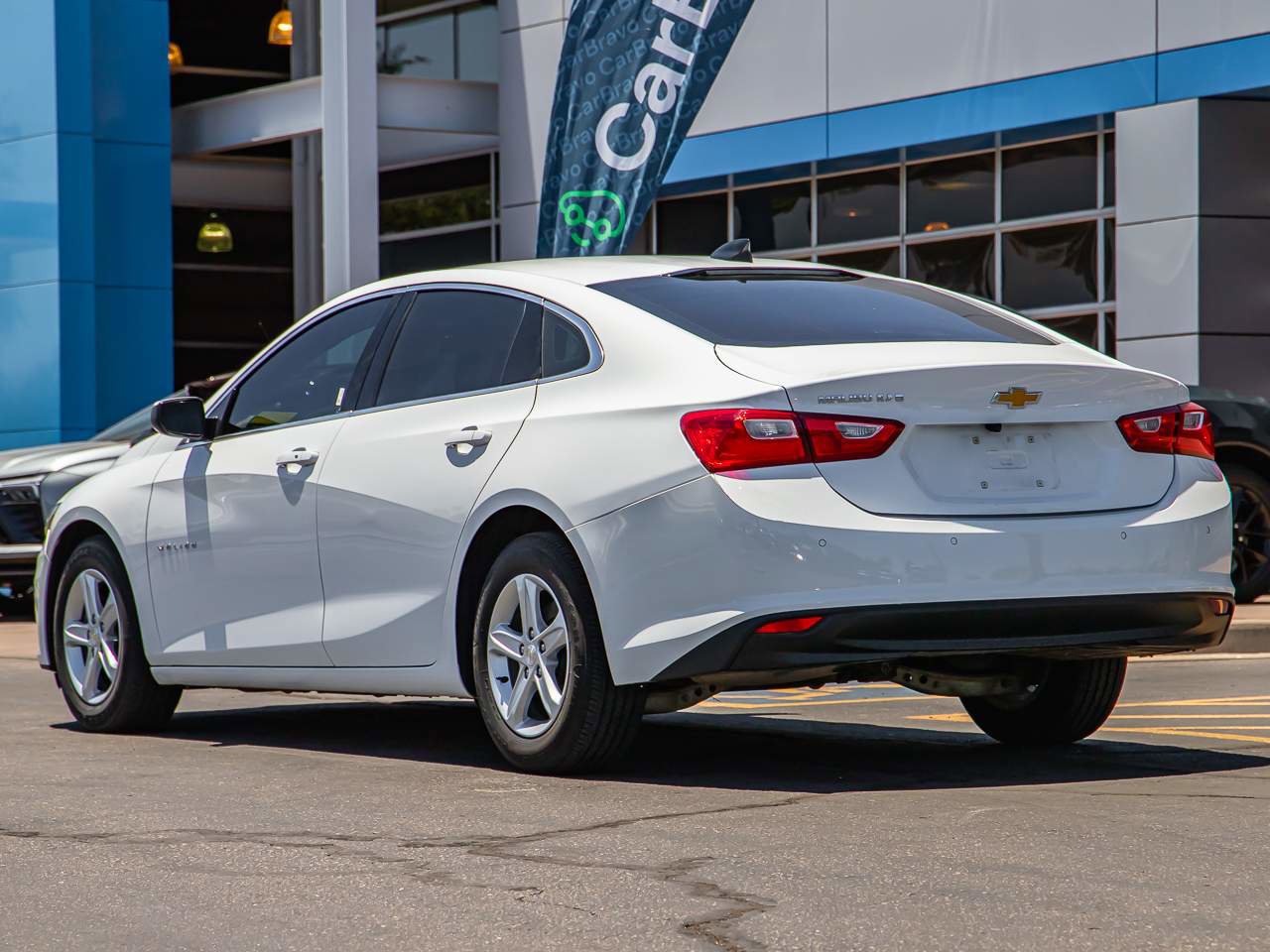 Used 2025 Chevrolet Malibu LS image 4