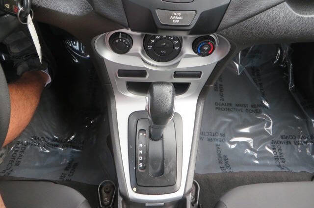 Used 2019 Ford Fiesta SE image 22