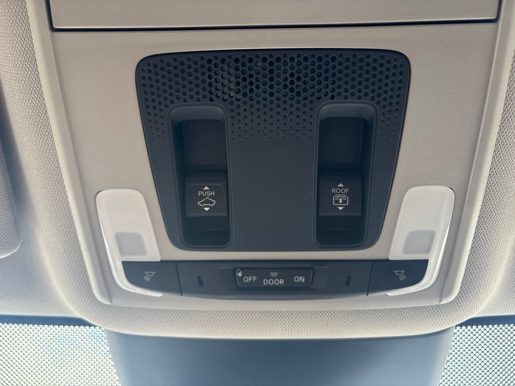Certified 2023 Honda Pilot Elite image 26