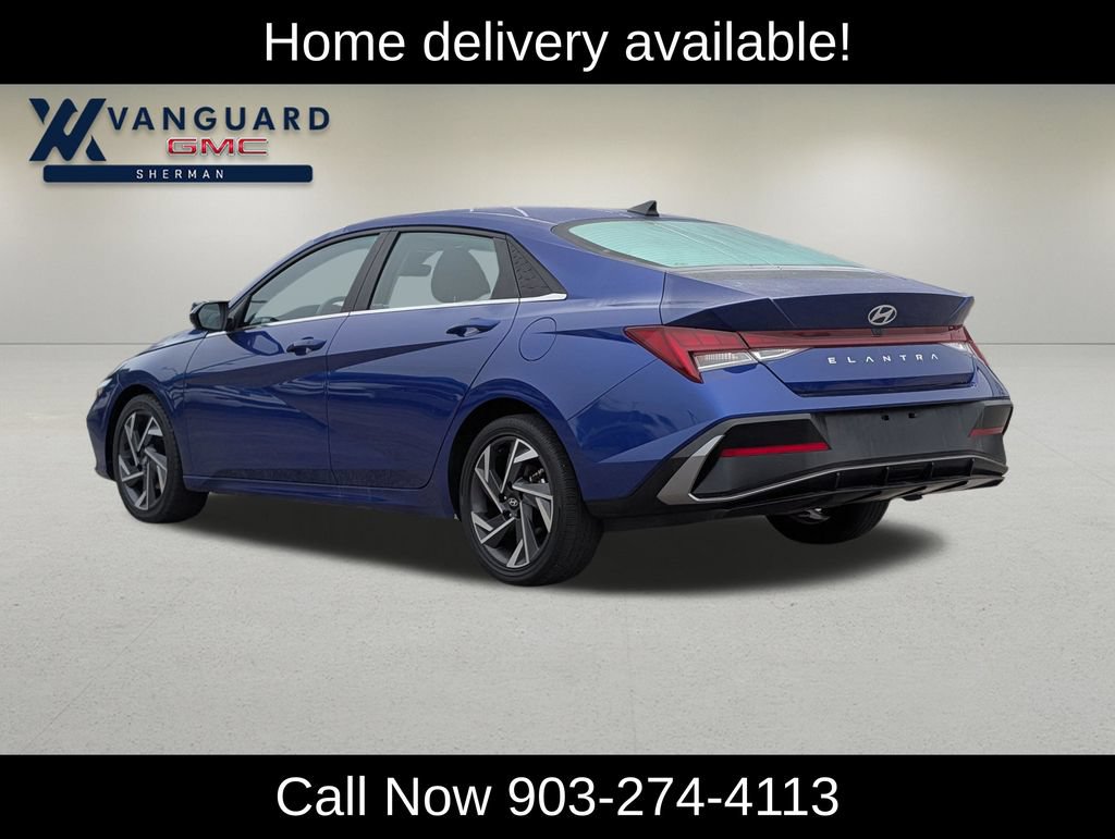 Used 2025 Hyundai Elantra SEL FWD image 6