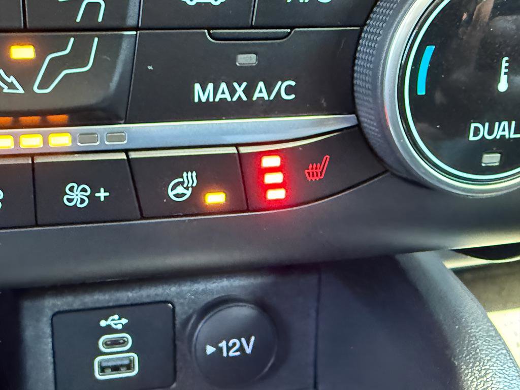 Certified 2024 Ford Escape Active AWD/4WD image 12