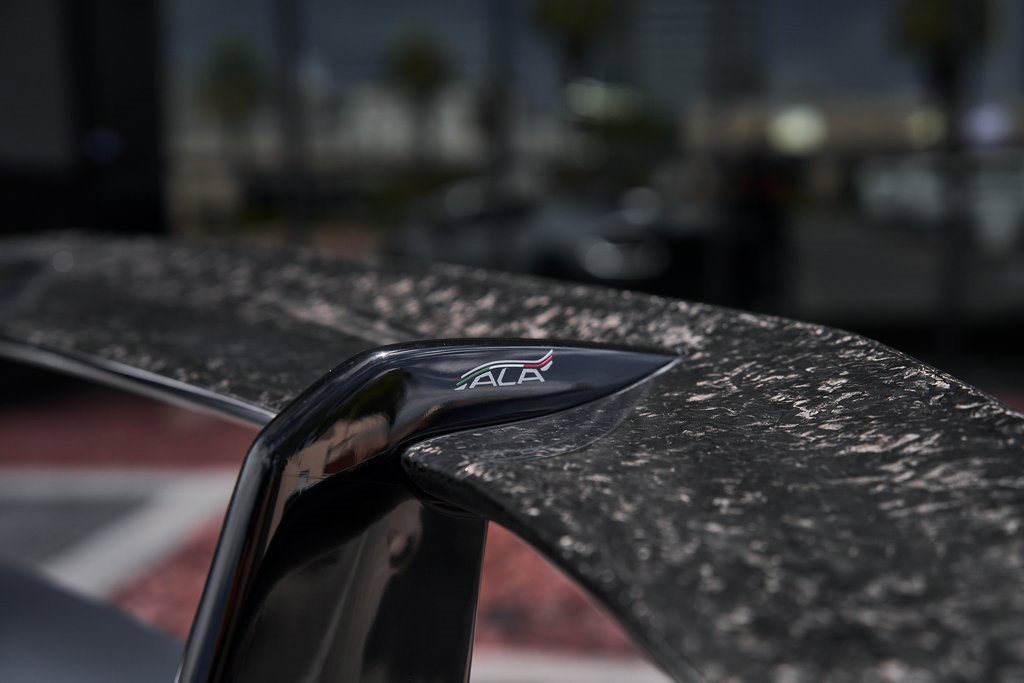 Used 2018 Lamborghini Huracan Performante image 10