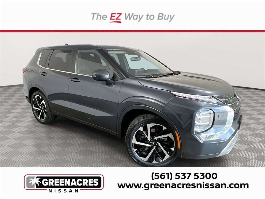 Used 2024 Mitsubishi Outlander SE