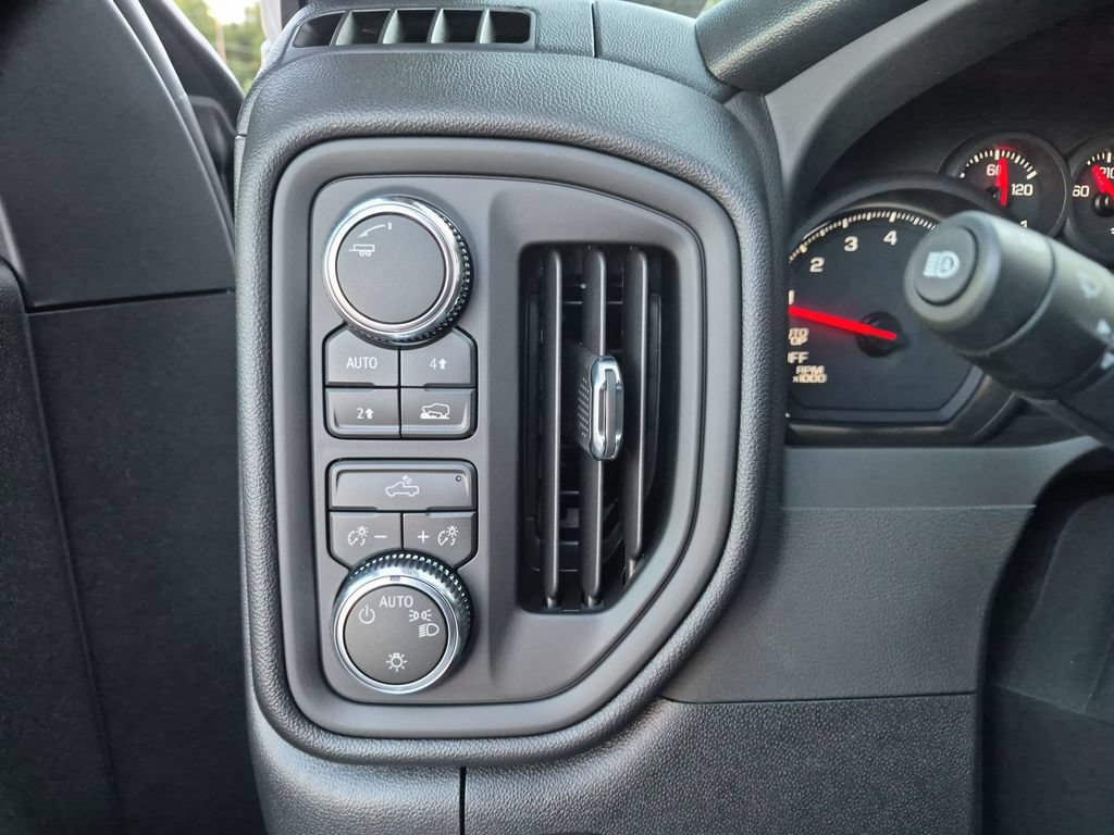 New 2026 GMC Sierra 1500 Pro w/ Graphite Edition AWD/4WD image 22