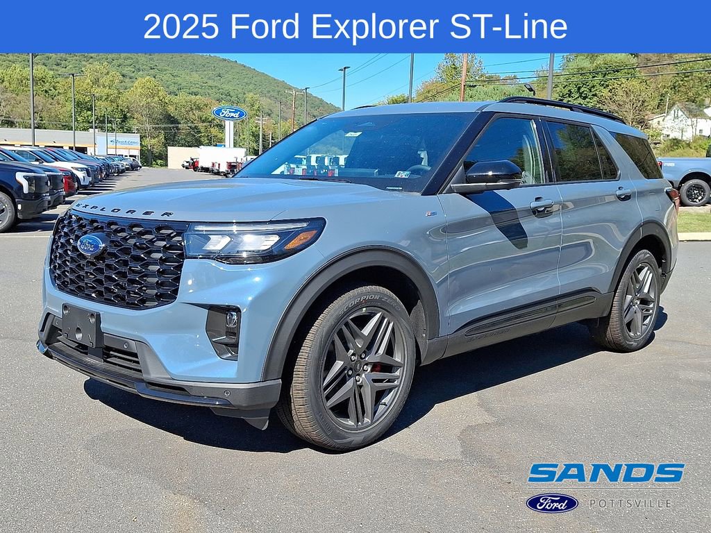 New 2025 Ford Explorer ST-Line w/ Premium Package