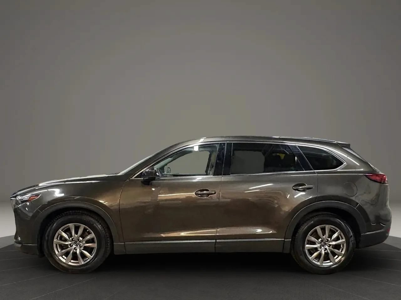 Used 2018 MAZDA CX-9 Touring w/ Touring Premium Package AWD/4WD image 5