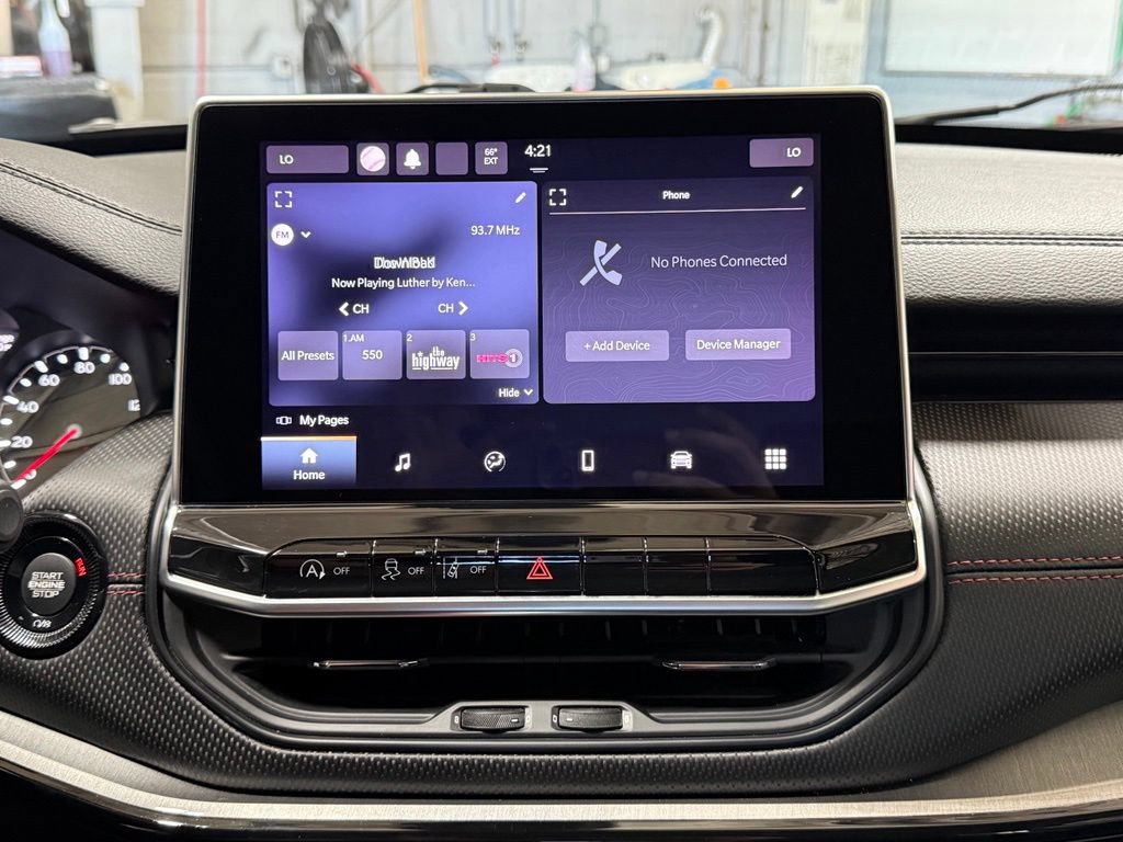 Certified 2022 Jeep Compass Trailhawk AWD/4WD image 9