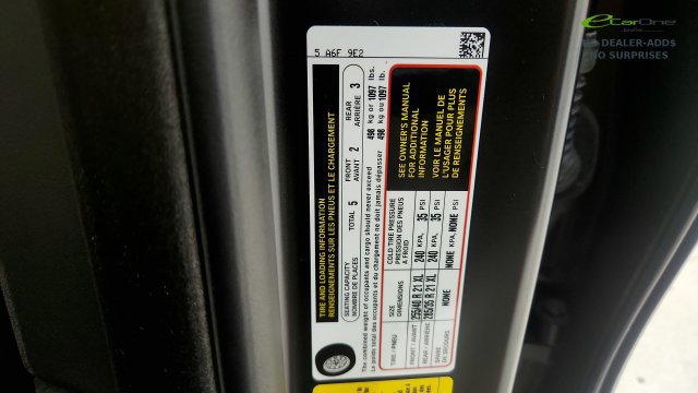 Used 2023 BMW 740i w/ Parking Assistance Package RWD image 76