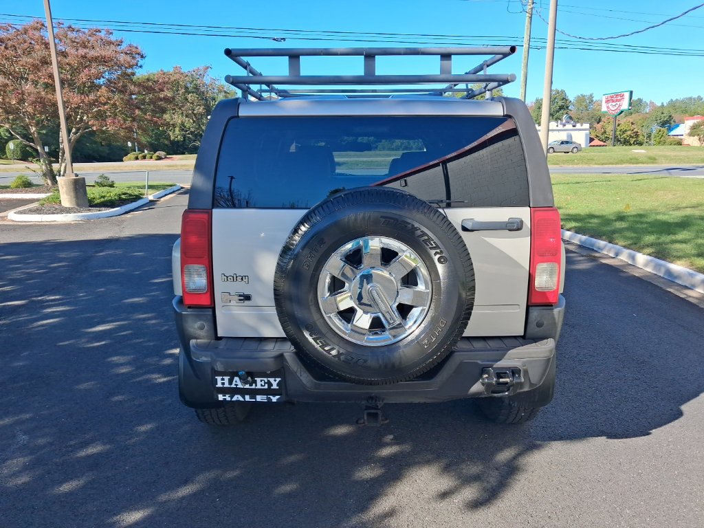 Used 2008 HUMMER H3 Luxury AWD/4WD image 6