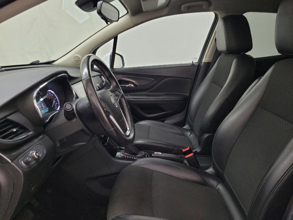 Used 2018 Buick Encore Preferred AWD/4WD image 17