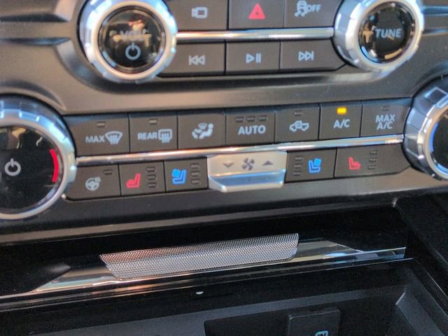 New 2025 Ford F250 Lariat w/ Lariat Ultimate Package image 25