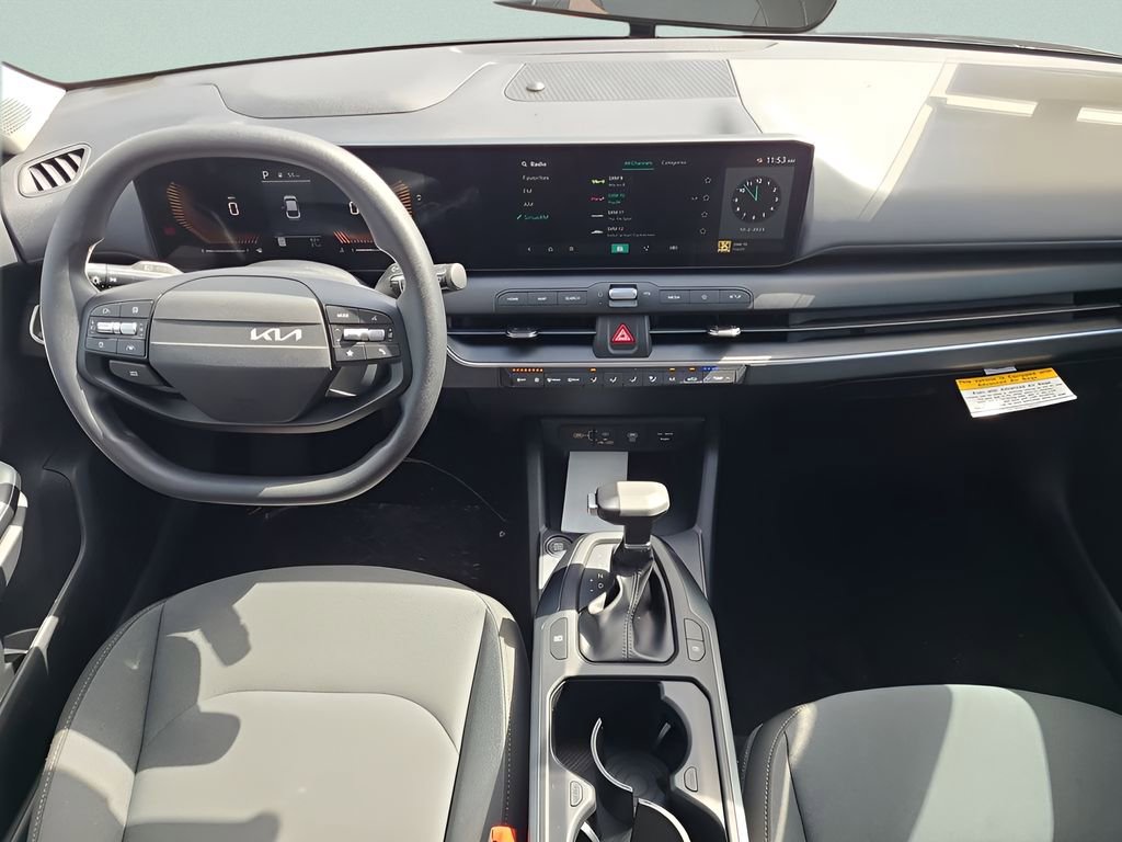 New 2025 Kia K4 FWD image 15