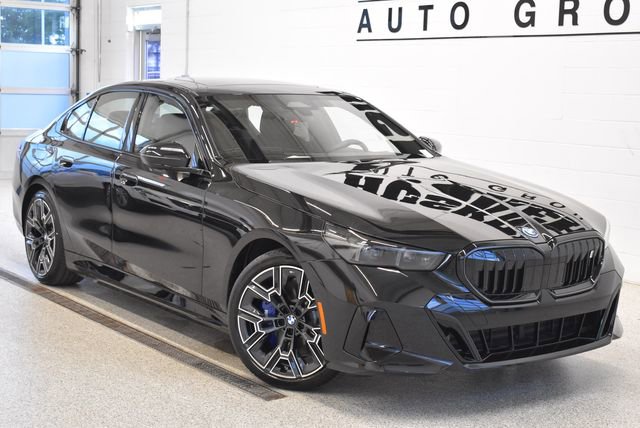 New 2027 BMW i5 xDrive40 w/ M Sport Package AWD/4WD image 1