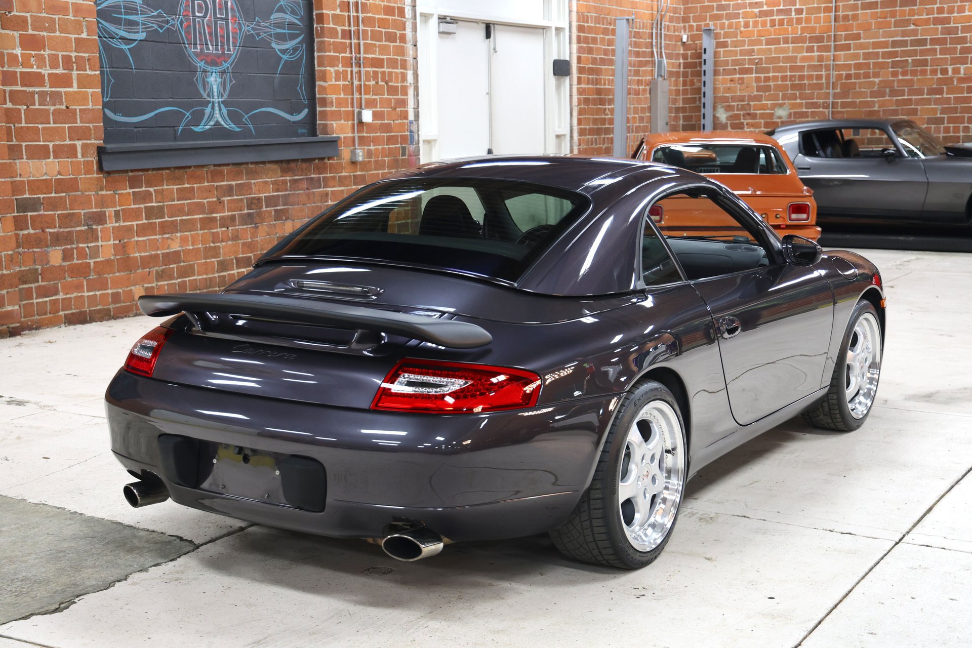 Used 1999 Porsche 911 Cabriolet image 34