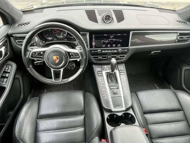 Used 2020 Porsche Macan Turbo image 10