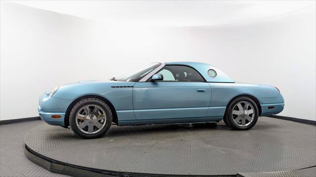 Used 2002 Ford Thunderbird RWD image 3