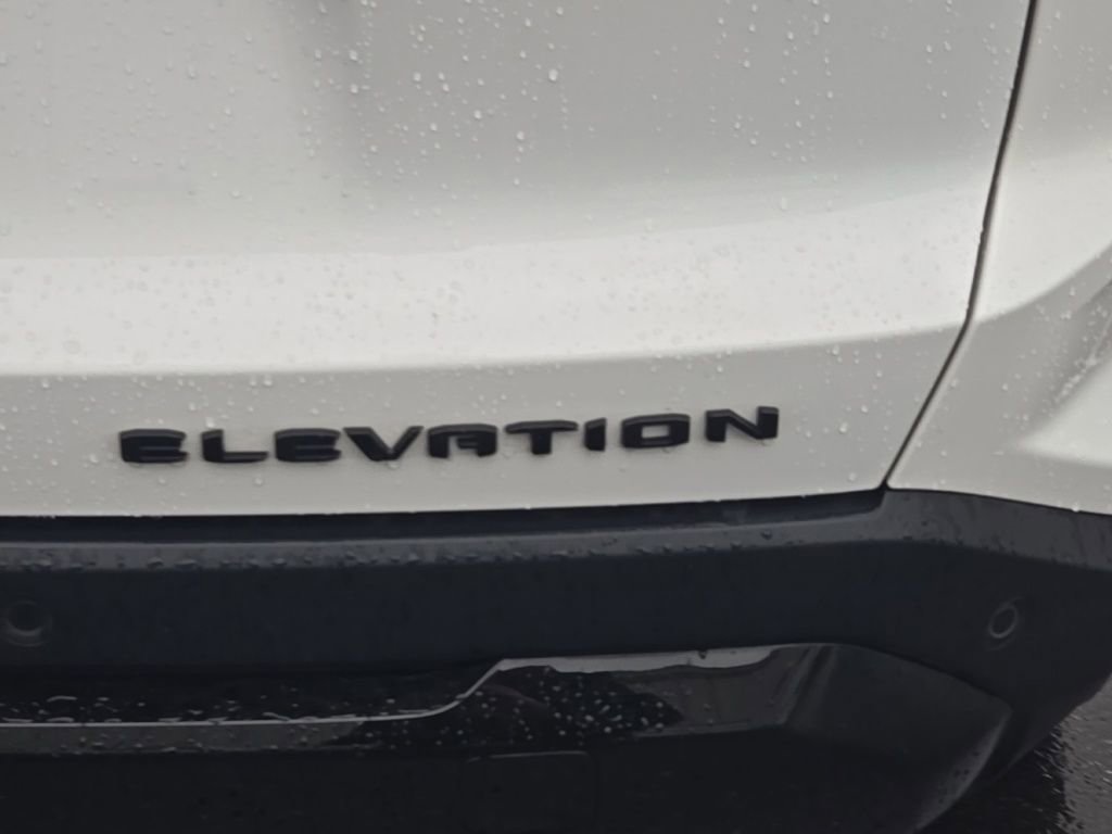 Used 2026 GMC Terrain Elevation w/ Elevation Premium Package image 8