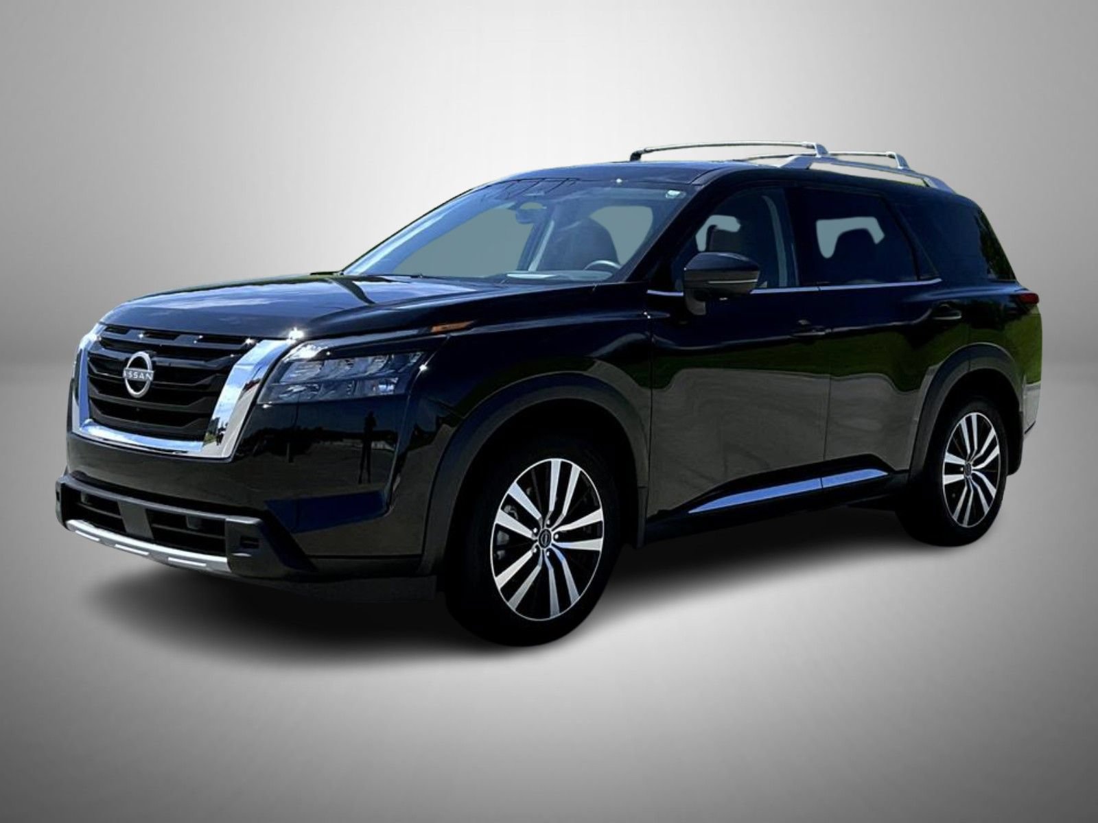 Used 2025 Nissan Pathfinder Platinum w/ Cargo Package