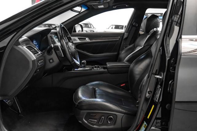 Used 2018 Genesis G80 3.3T Sport RWD image 4