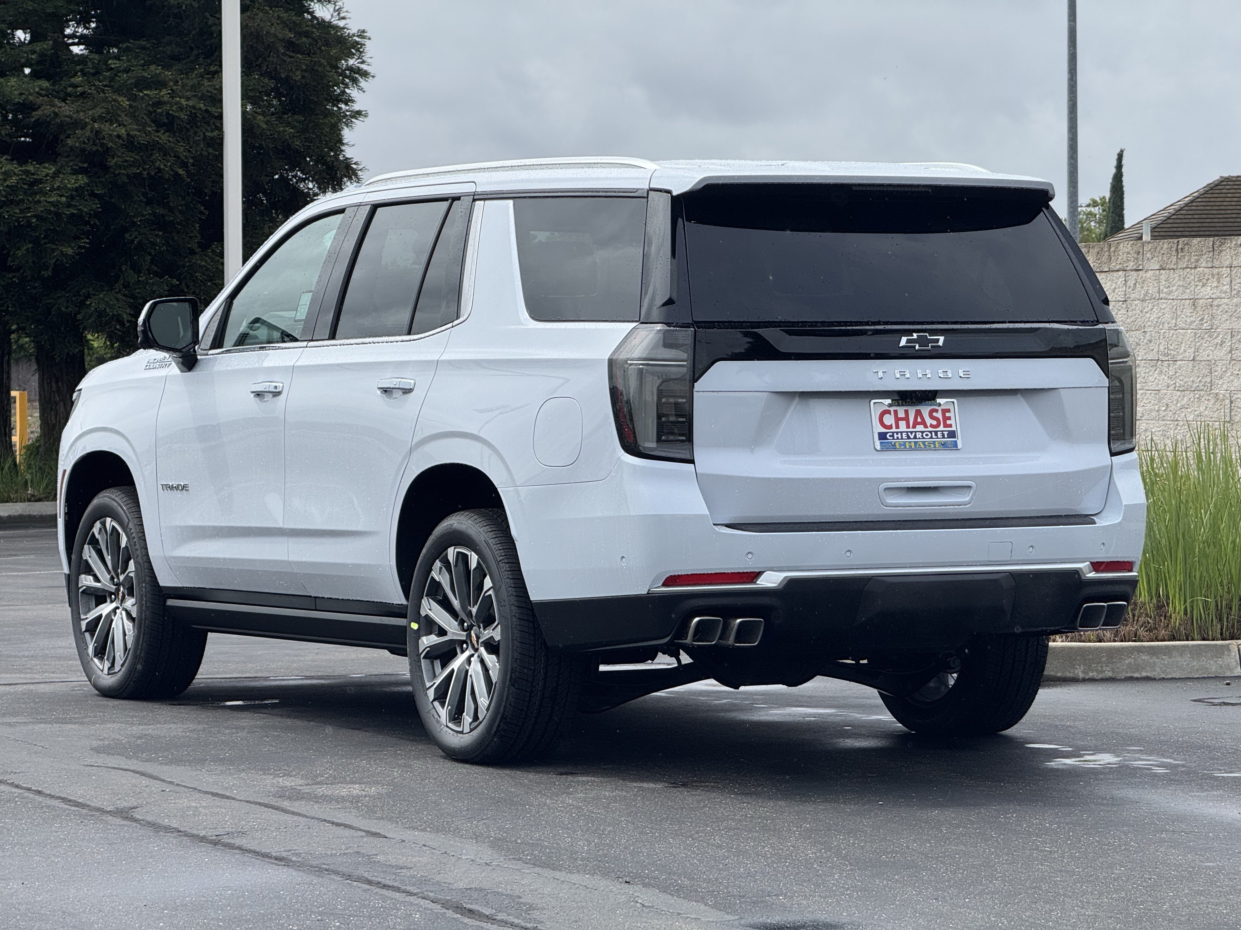 New 2026 Chevrolet Tahoe High Country AWD/4WD image 5