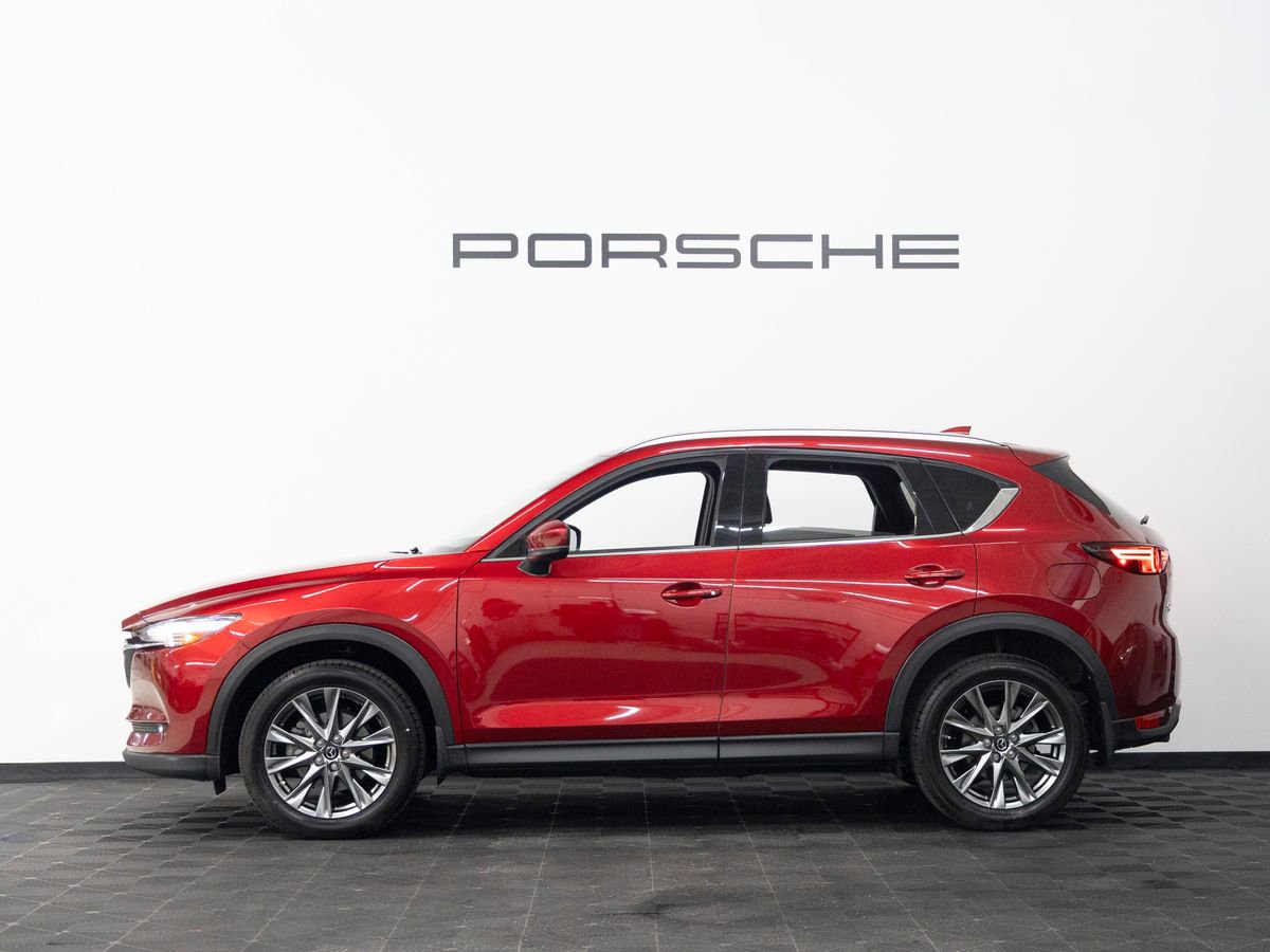 Used 2019 MAZDA CX-5 Signature image 2