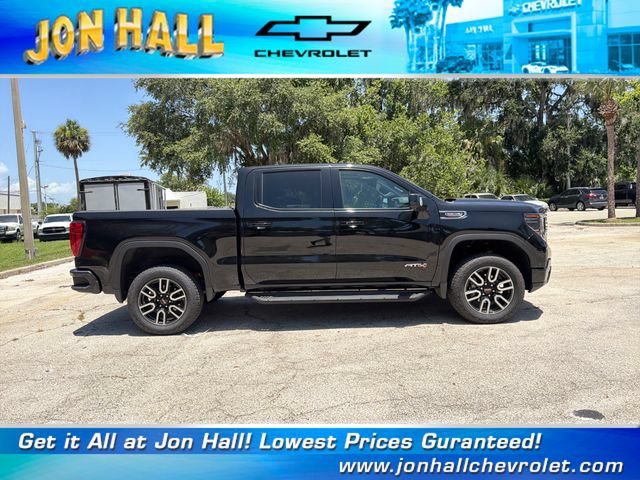 Used 2025 GMC Sierra 1500 AT4 w/ AT4 Premium Package AWD/4WD image 13