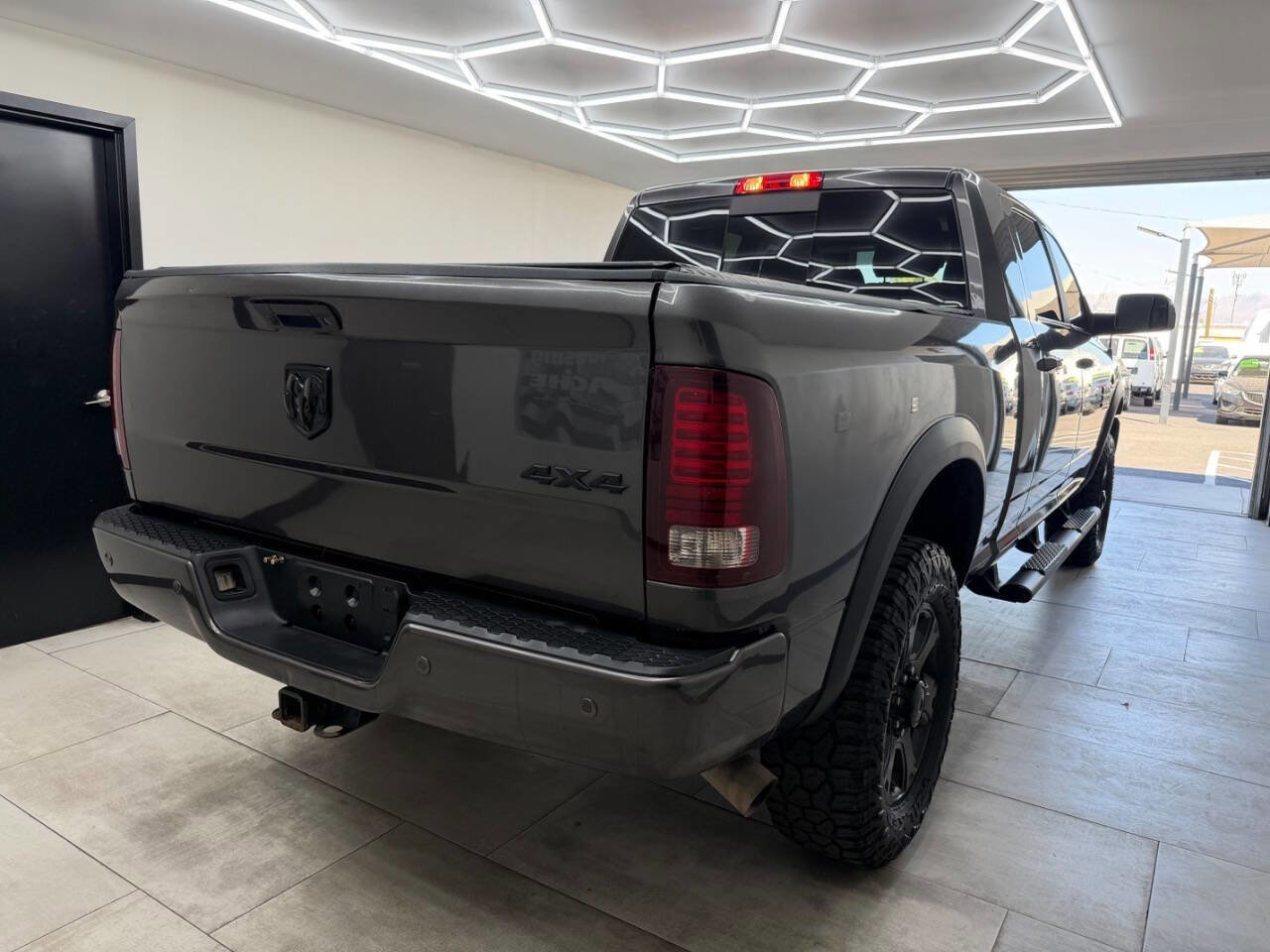 Used 2017 RAM 3500 Laramie w/ Sport Appearance Group AWD/4WD image 8