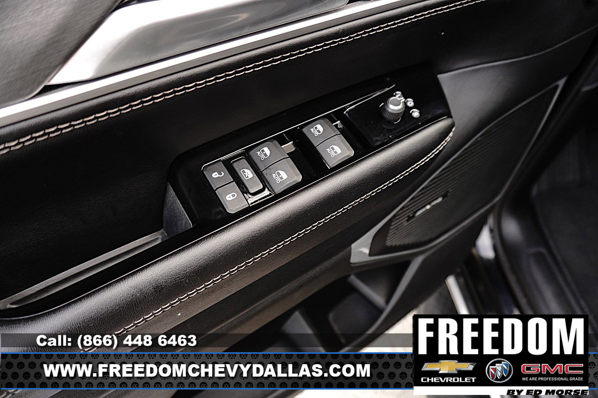 Used 2025 Jeep Wagoneer L Series II AWD/4WD image 34