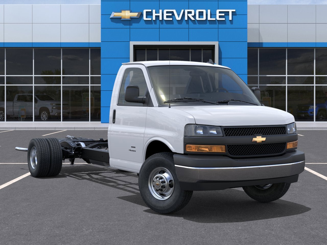 New 2025 Chevrolet Express 3500 w/ Power Convenience Package RWD image 18