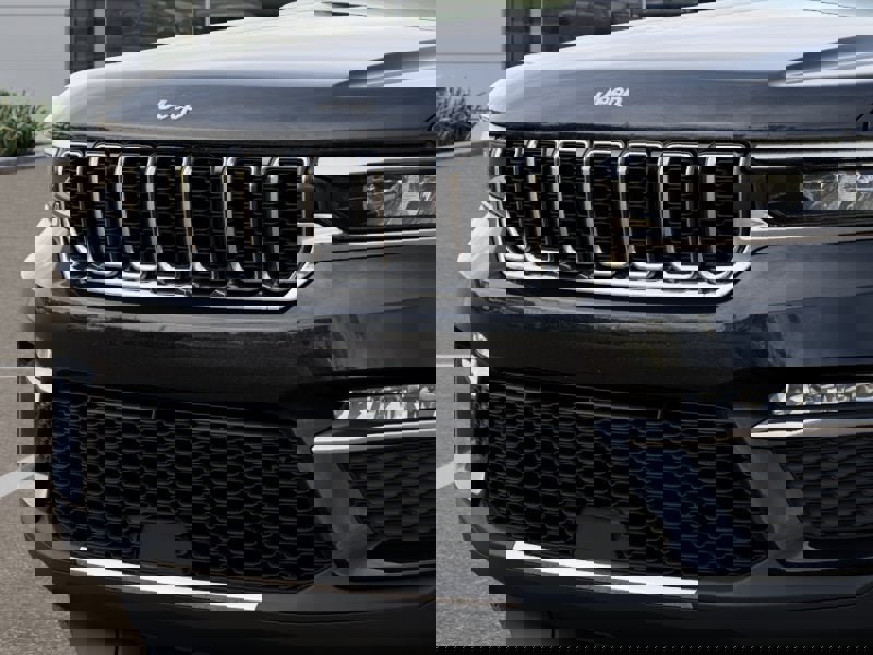 New 2025 Jeep Grand Cherokee Limited image 29