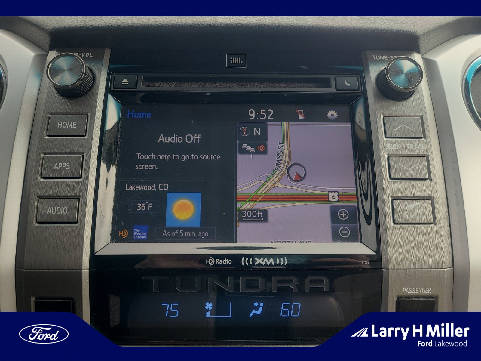 Used 2014 Toyota Tundra Limited w/ Limited Premium Package image 28