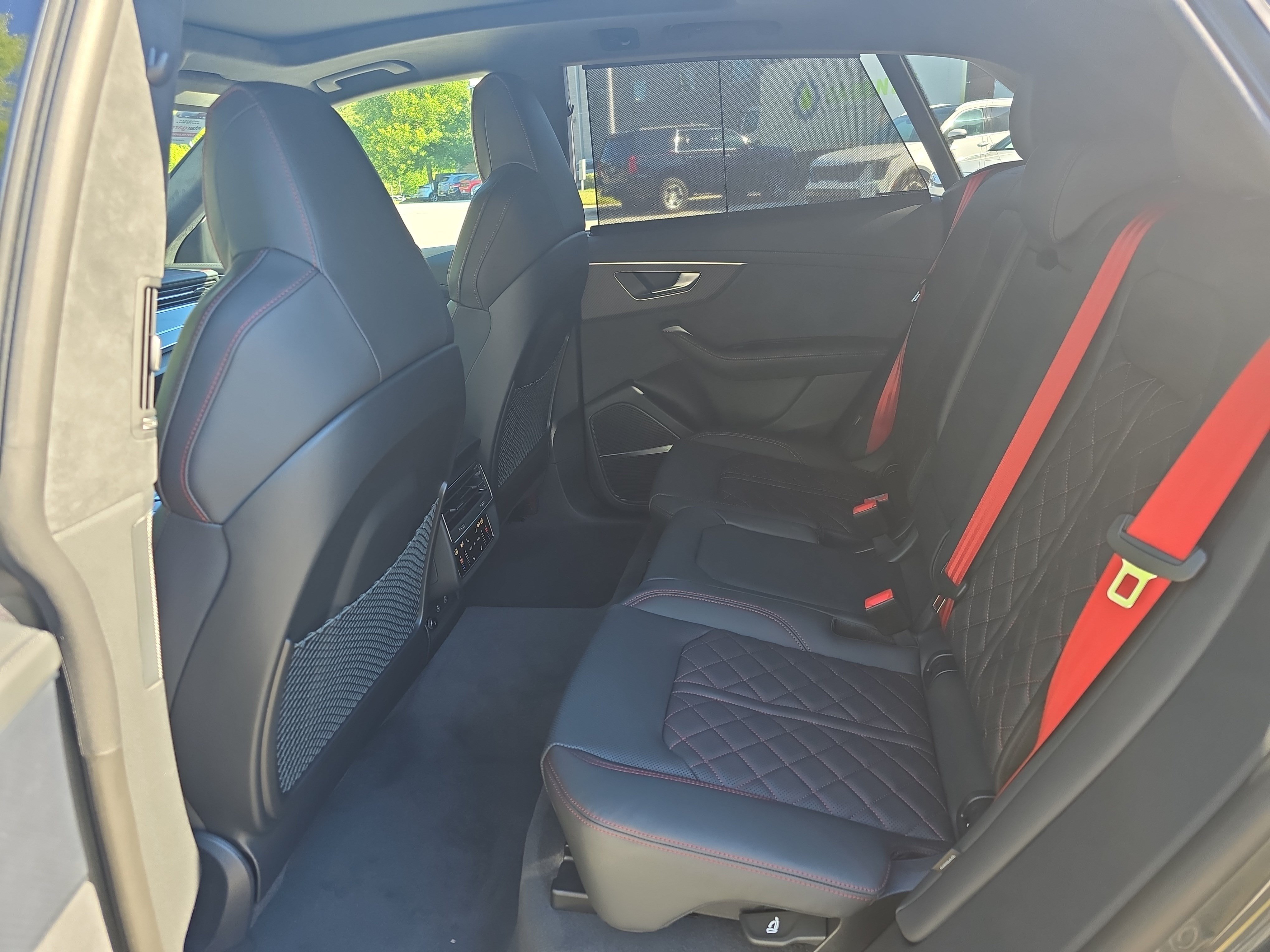 New 2026 Audi SQ8 Prestige AWD/4WD image 13